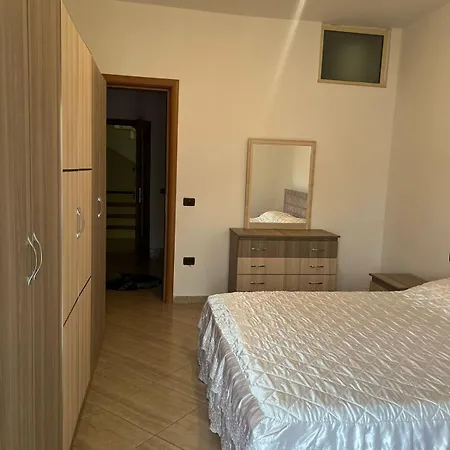 Ana Apartment